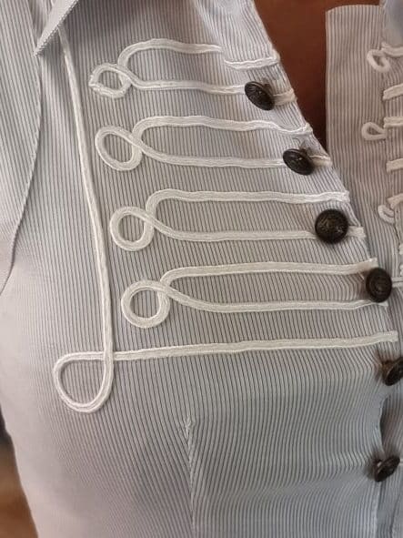 Chemise sans manche brodée – Image 4