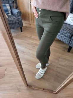 Alternative view of Legging vert taille haute fantaisie