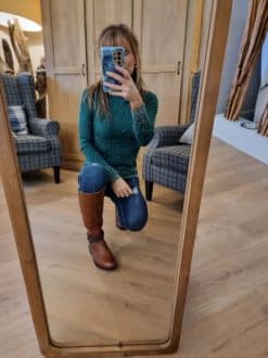 Pull col roule vert pailleté