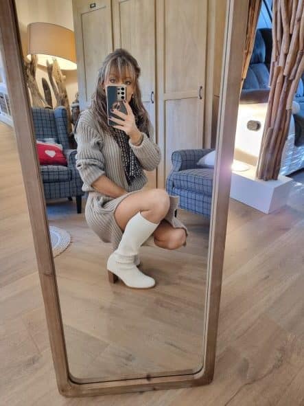 Robe à maille côtes larges beige – Image 2