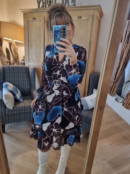 Robe bleue ceinture cercle – Image 3