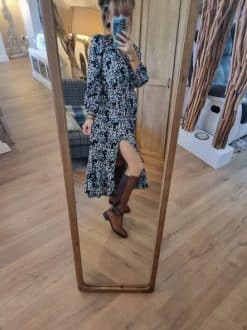 Alternative view of Robe longue fleurie bleue