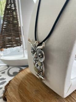 Alternative view of Sautoir hibou cordon noir