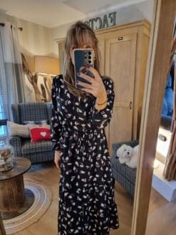 Alternative view of Robe longue motifs beiges