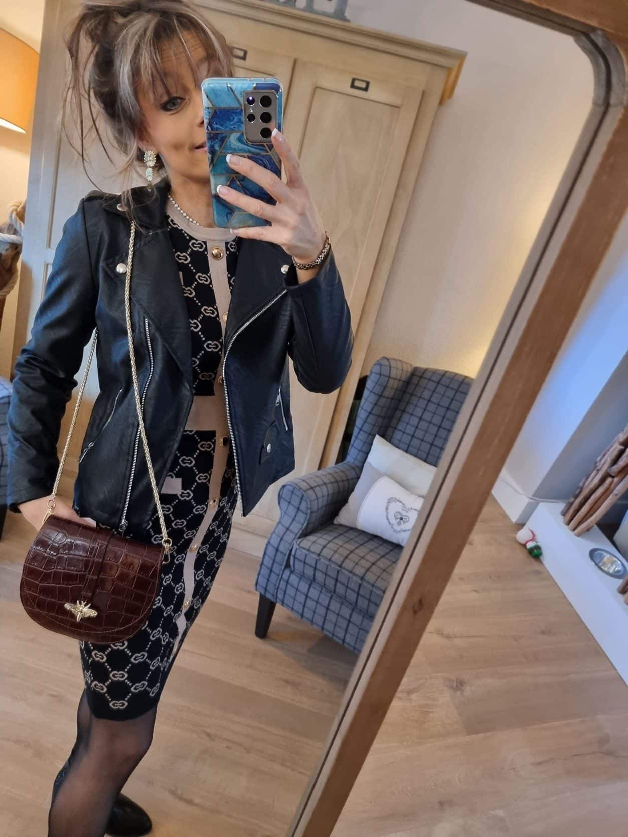 Robe Louise noire manches longues – Image 5