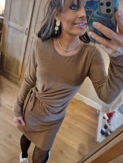 Alternative view of Robe Scintillante Nouée Camel