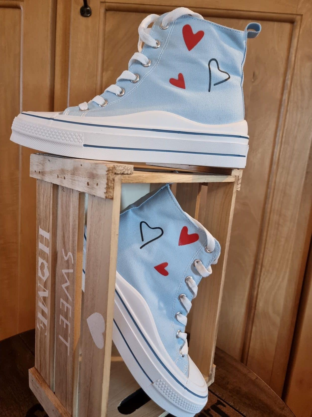 Sneakers Bleues coeurs – Image 3
