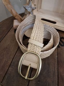 Alternative view of Ceinture Dorée