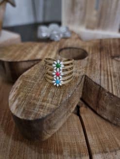 Alternative view of Bague pâquerettes