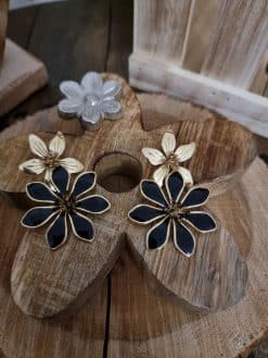 Alternative view of Boucles 2fleurs🌸🌸 noires