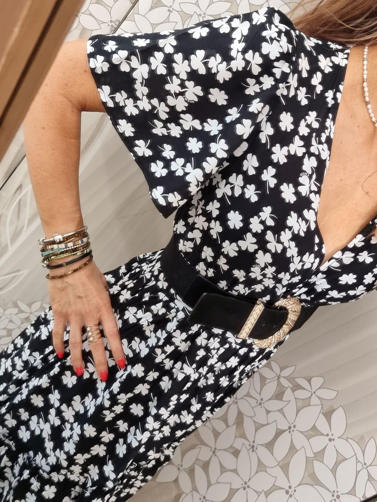 Robe 👗 asymétrique noire - Image 3