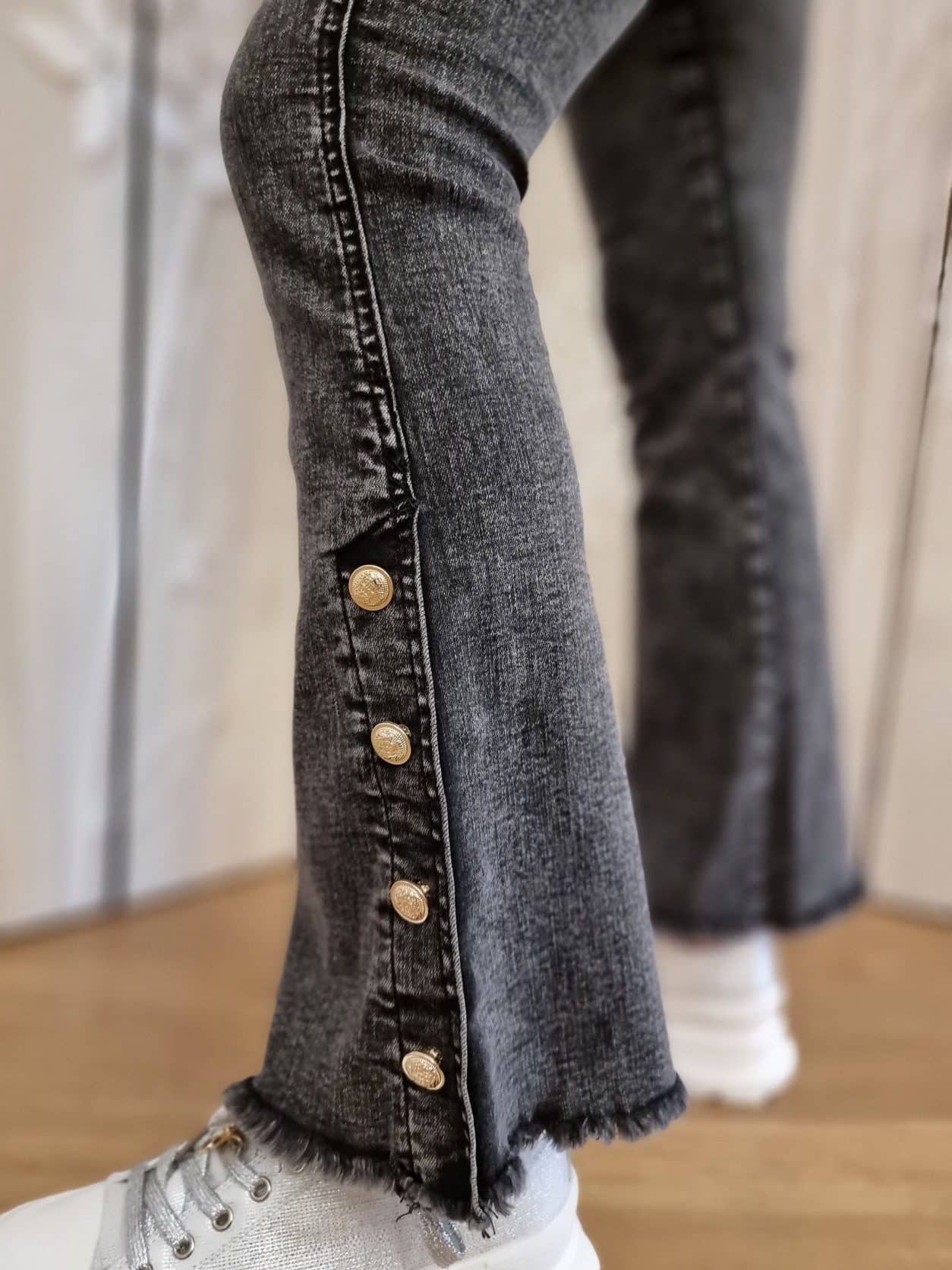 Jean Shams – Image 6