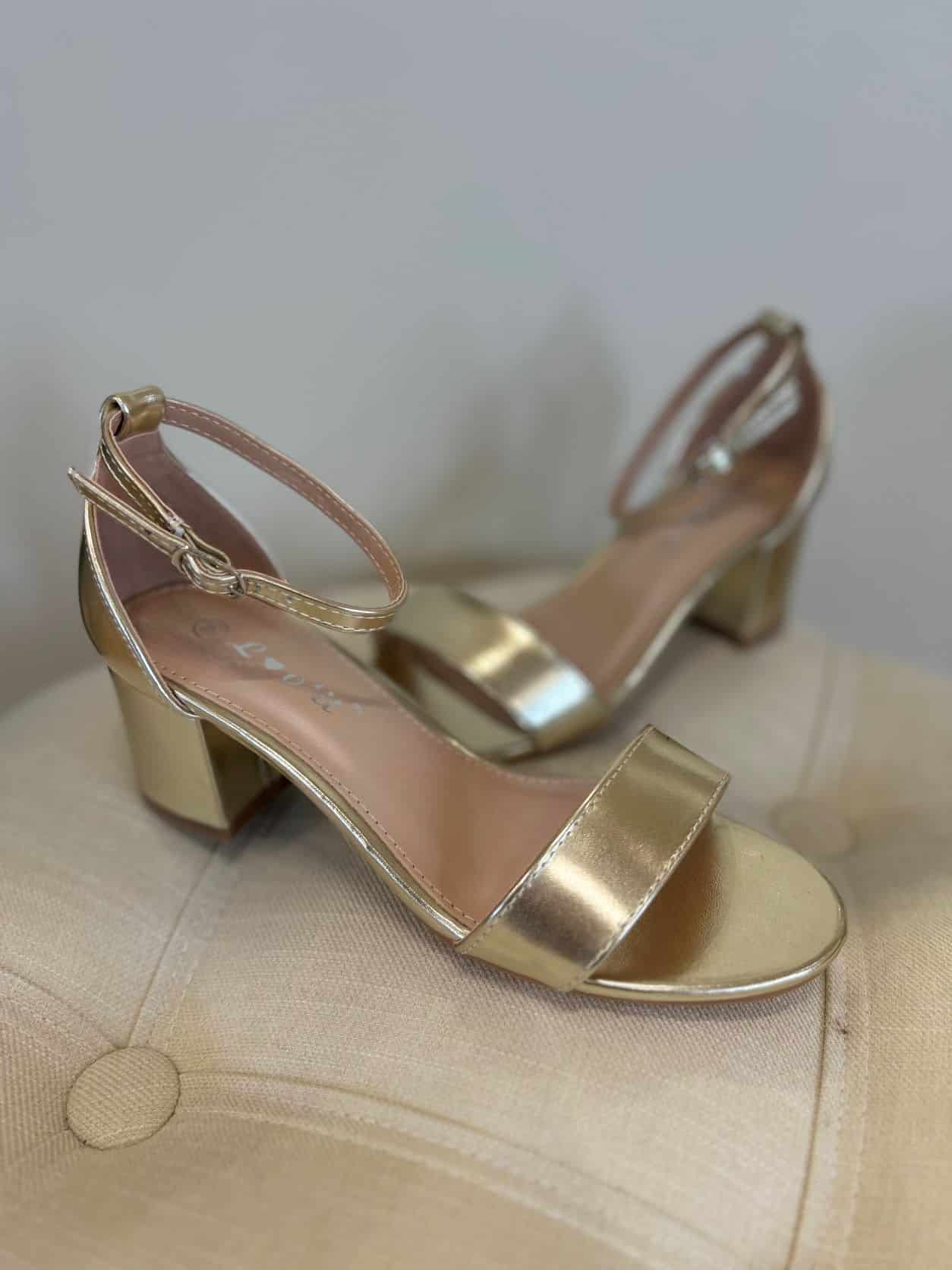 Sandales dorées