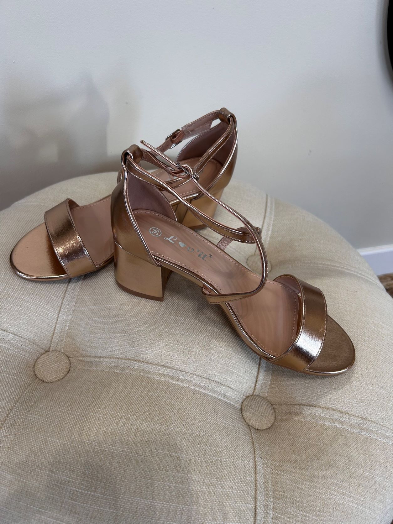 Sandales rosées – Image 3