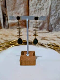 Alternative view of Boucles Pendantes Haba