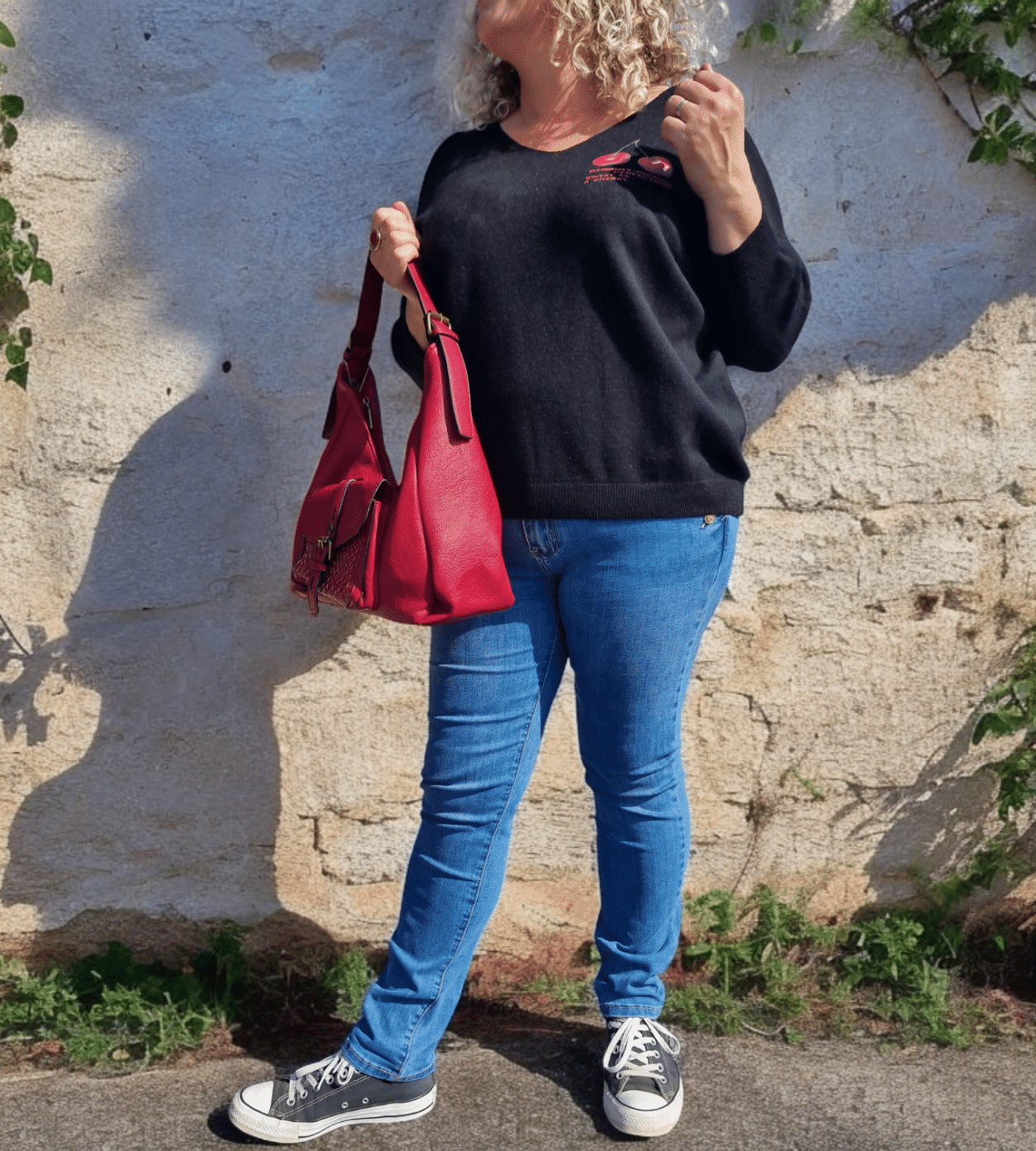 Pull Cerise Noir – Image 3