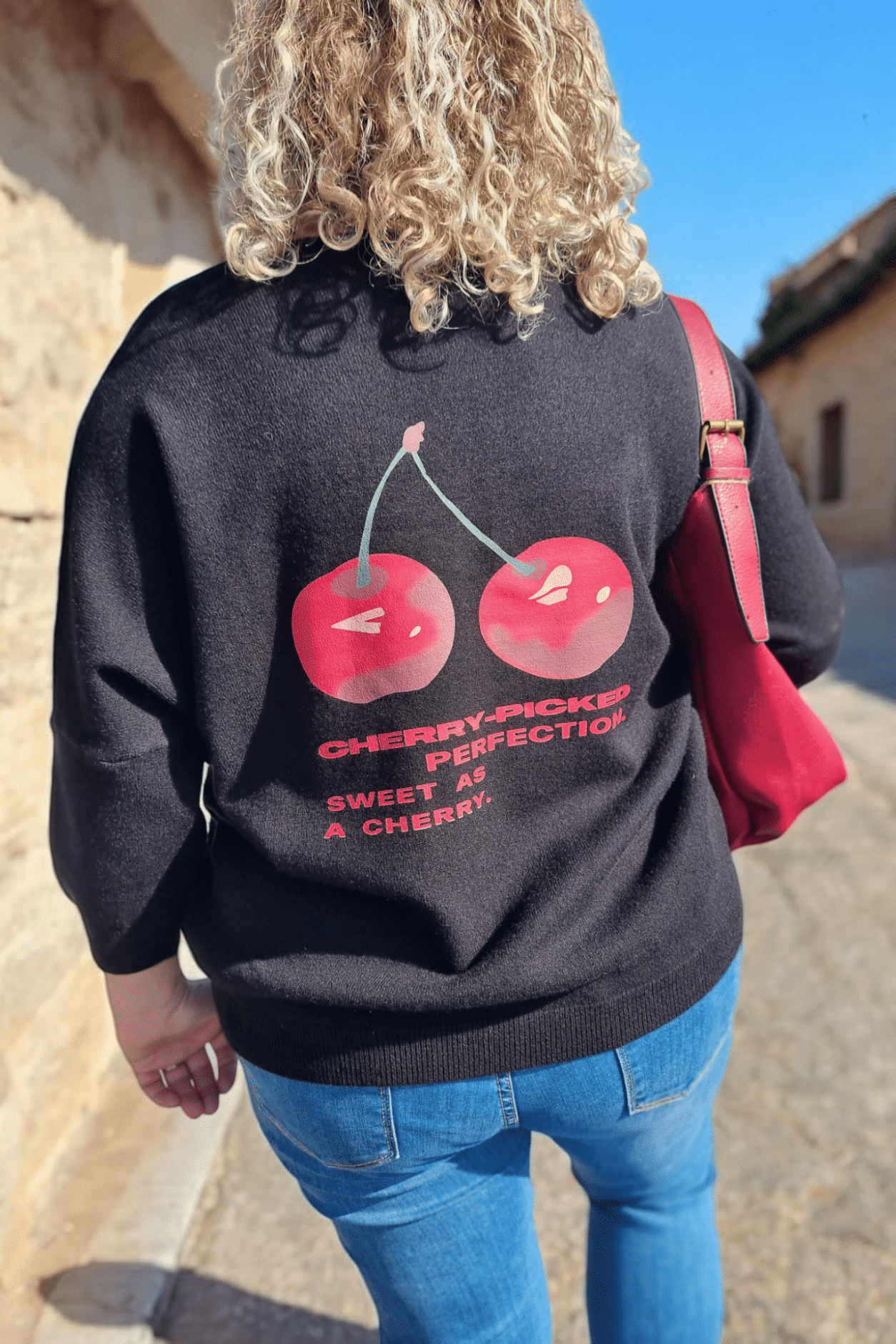 Pull Cerise Noir – Image 5