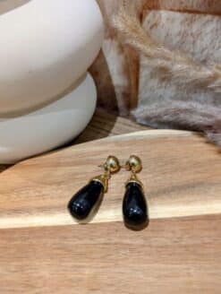 Alternative view of Boucles Gouttes Noires