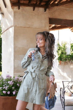 Robe Cameron