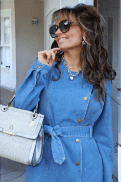 Robe Thelma