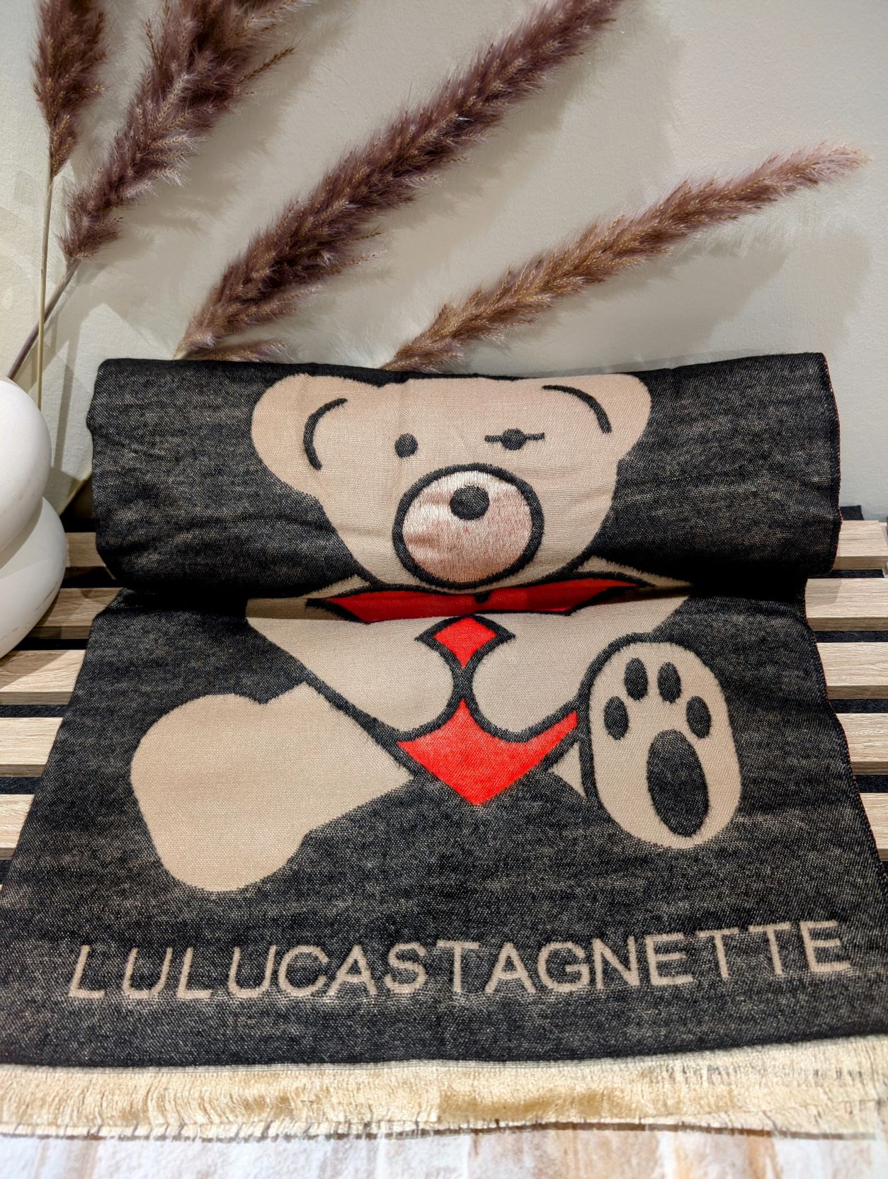 Echarpe Lulu Noire Cœur - Image 2