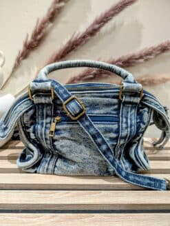 Alternative view of Sac Umy Blue