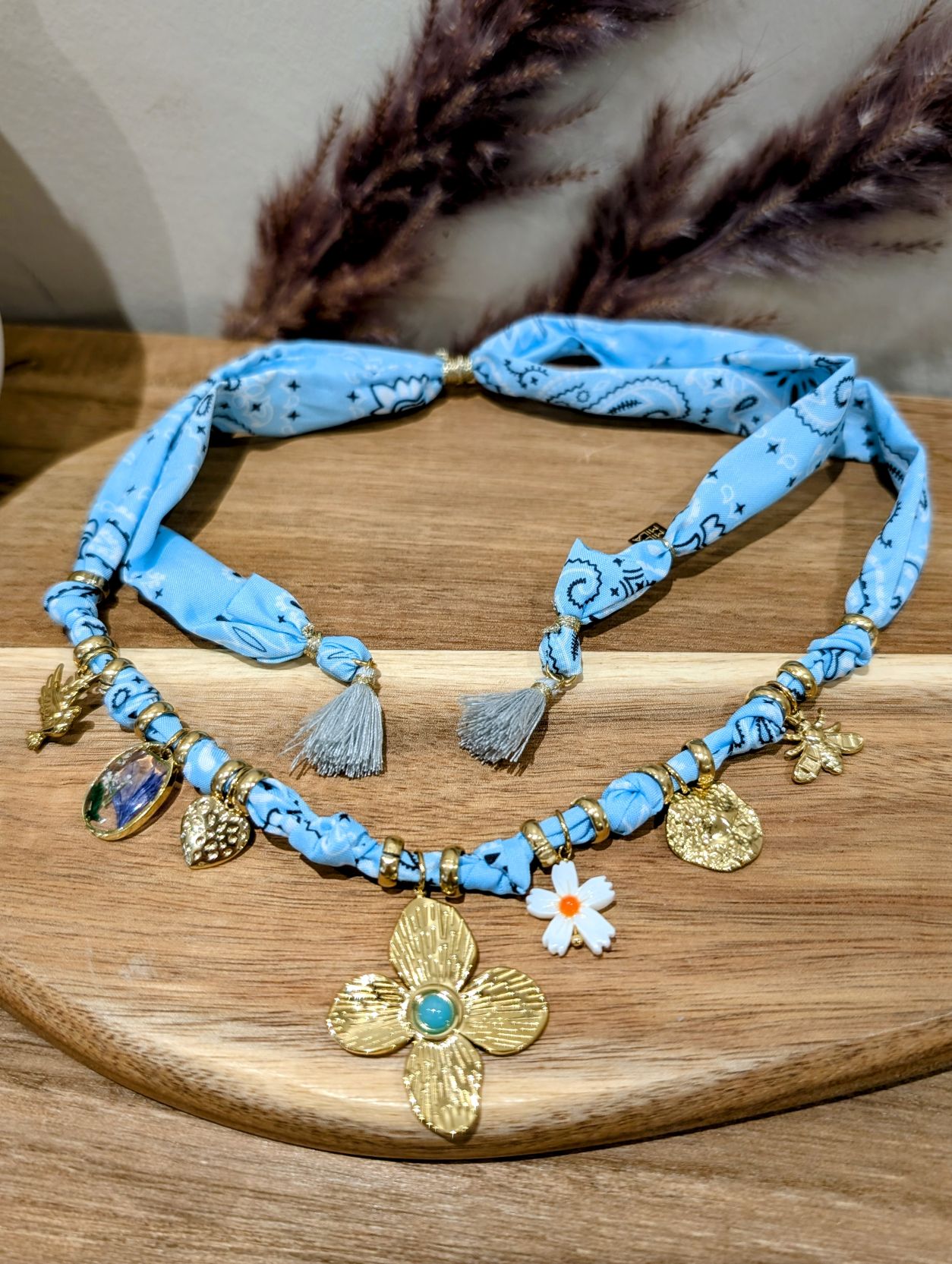 Collier Multipampilles Fleur Bandana Bleu – Image 3