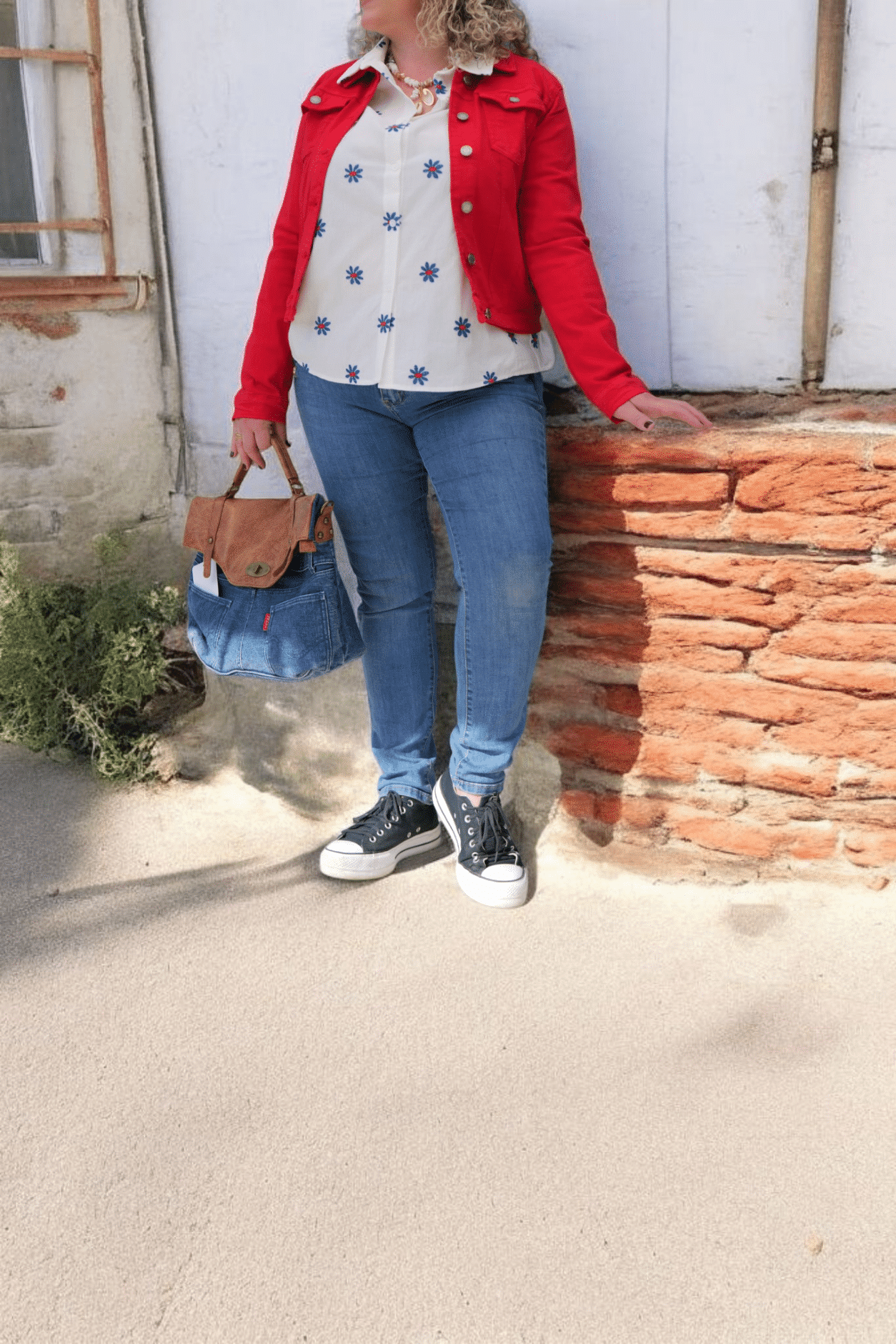 Veste en Jean Rouge – Image 4