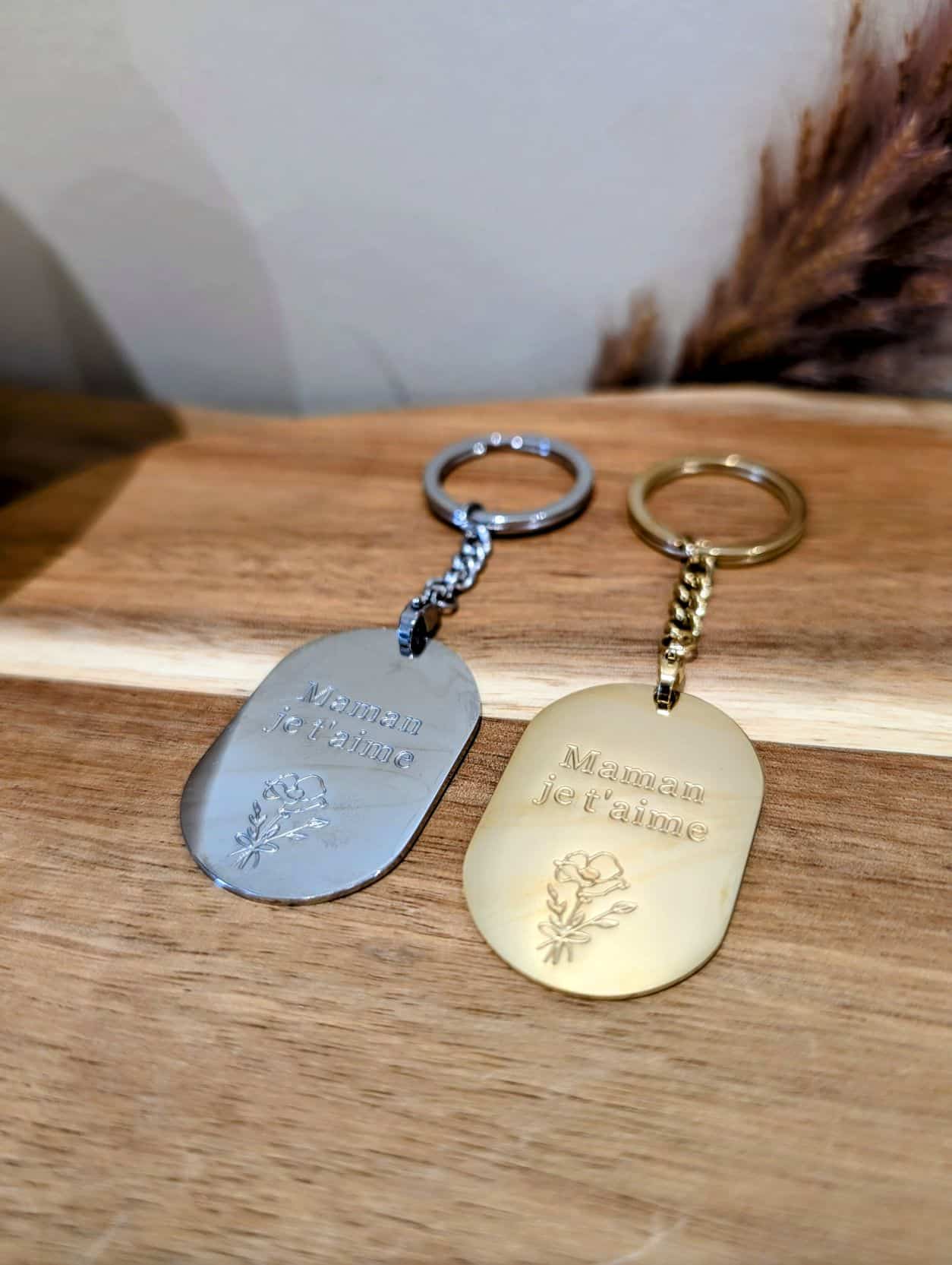 Porte Clé "Maman Je t'aime" Argenté – Image 3