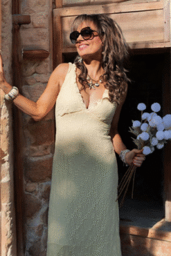 Alternative view of Robe Angela Yellow