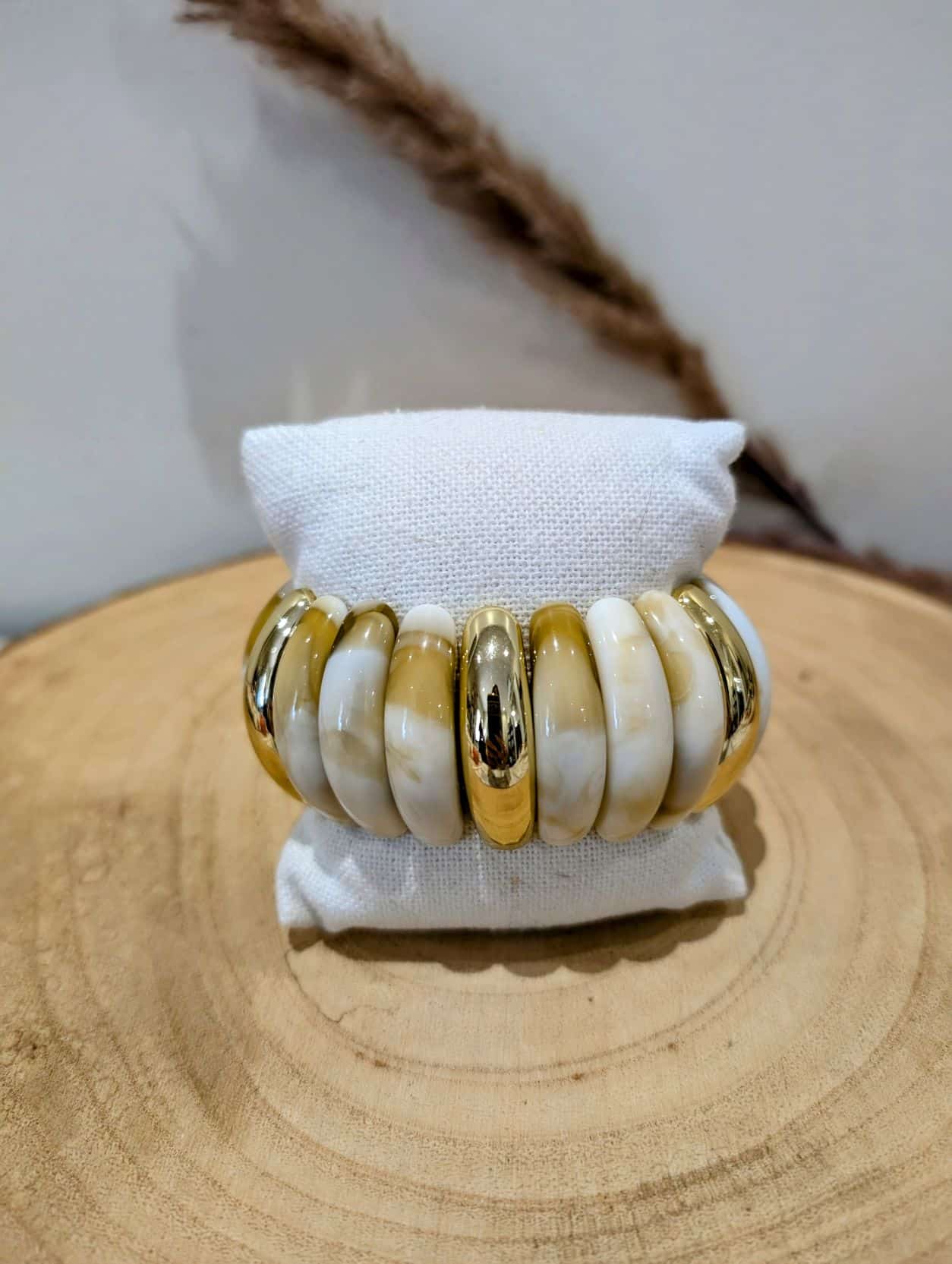 Bracelet Manchette Doré/Beige – Image 2
