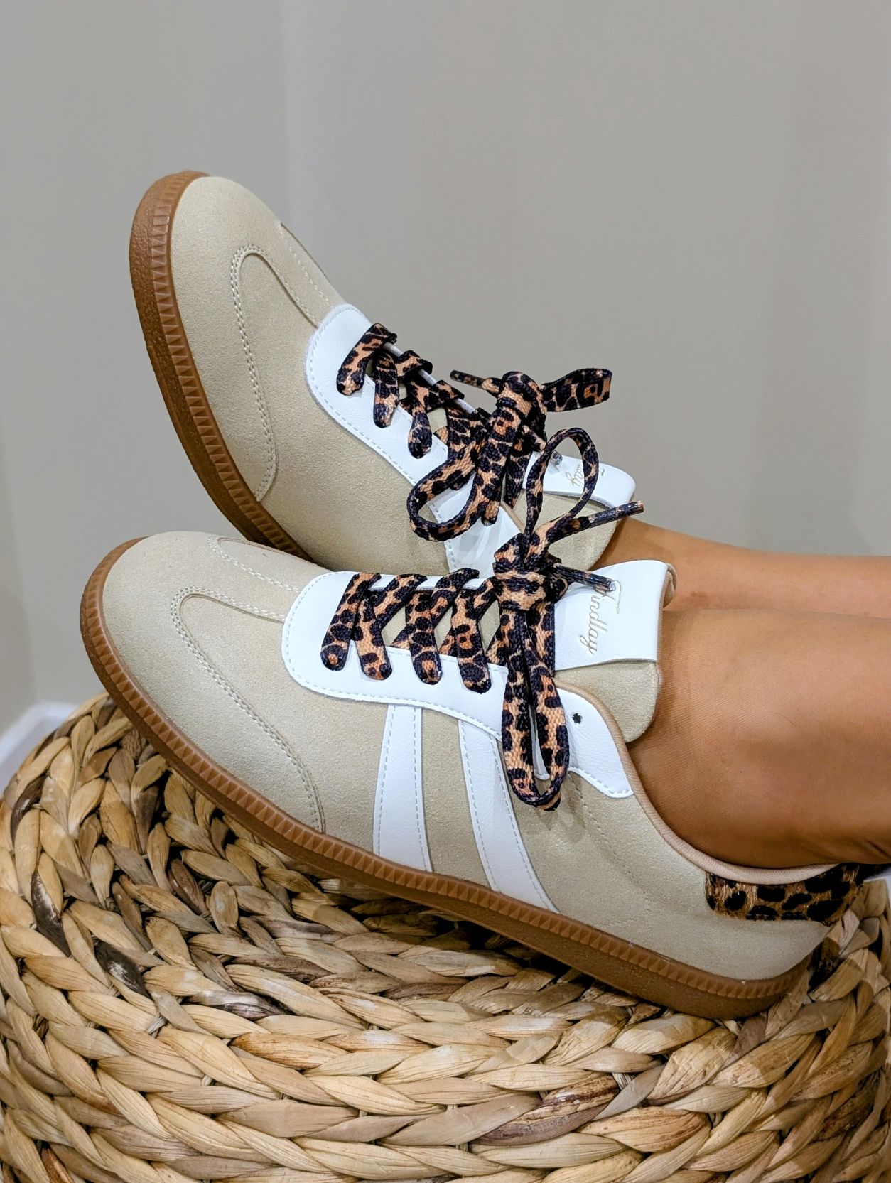 Baskets Beige – Image 2