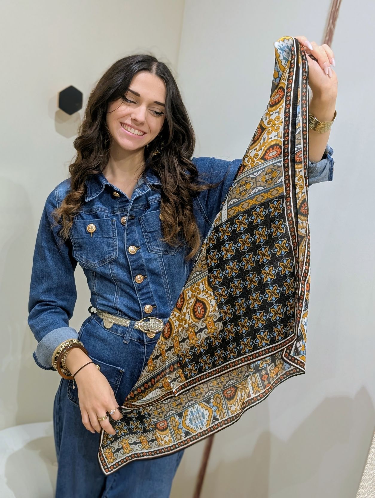 Foulard Carré Motif 2 – Image 2