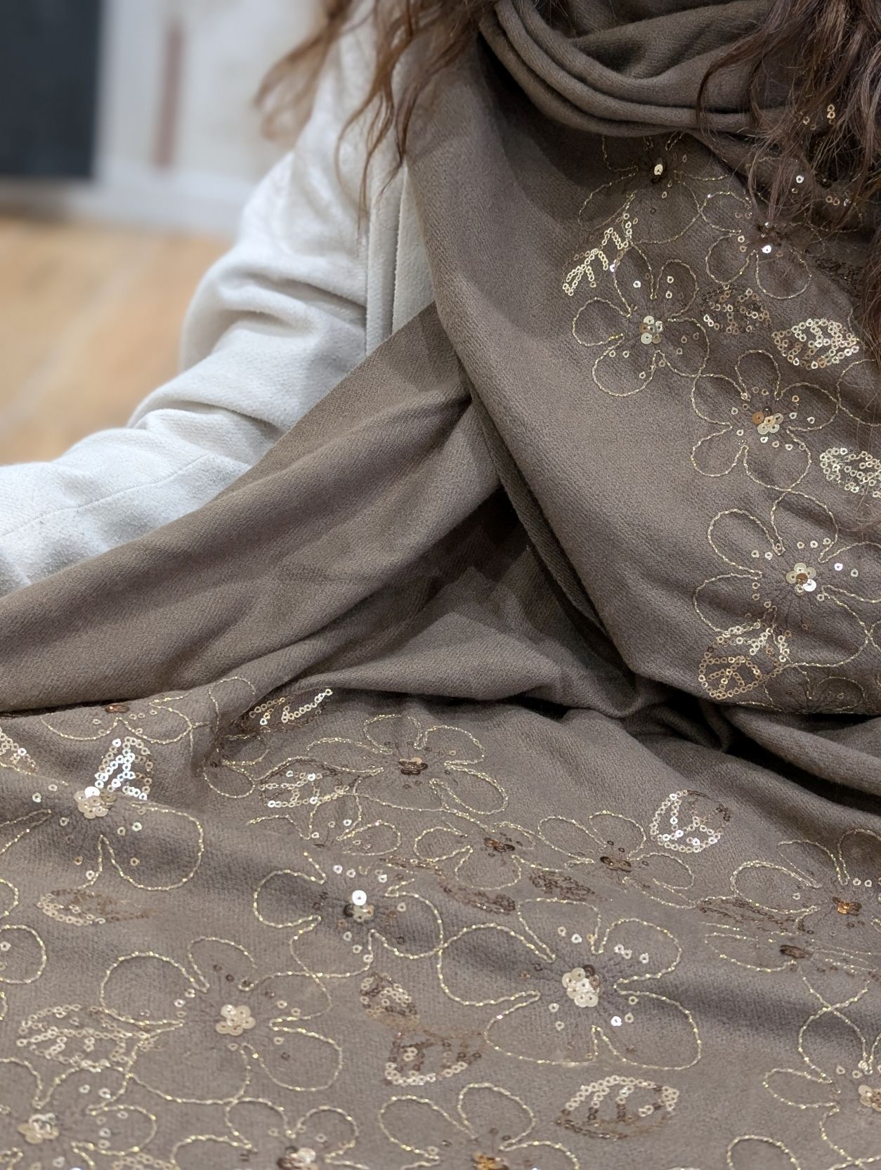 Echarpe Gaby Dark Taupe – Image 4