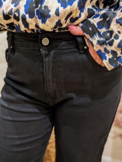Alternative view of Jeans Barista